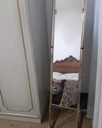 specchio verticale da terra