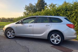 opel astra 1.7 CDTI 110cv