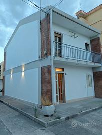 Ampia stanza in casa indipendente 