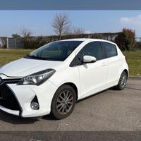 Toyota Yaris 1.0 GPL Lounge 2016