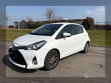 Toyota Yaris 1.0 GPL Lounge 2016