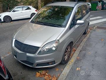 Opel Zafira 1600 16 valvole a Metano 