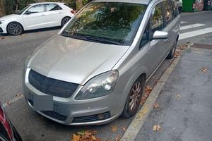 Opel Zafira 1600 16 valvole a Metano 