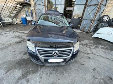 Ricambi Volkswagen Passat 2.0 TDI 140cv del 2008