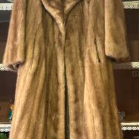 Vera pelliccia taglia L- XL con cappello abbinato 