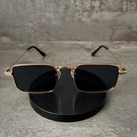 Occhiali da sole stile lusso, modello cartier