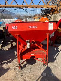 Spandiconcime vulcano