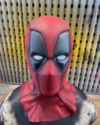 COSPLAY DEADPOOL HIGH QUALITY ILUSTRASTUDIOS