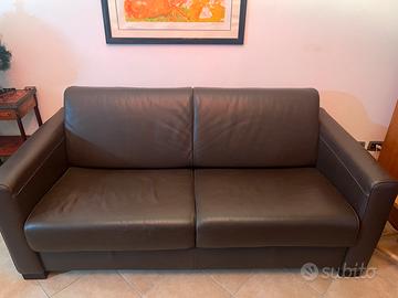 Divano letto matrimoniale