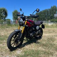 Triumph Scrambler 400 X