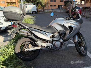 Honda Transalp 650 del 2005