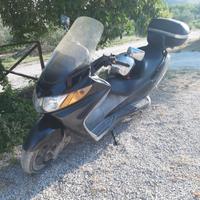 Suzuki Burgman 400 - 2004