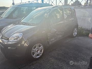 Fiat Panda INCIDENTATA