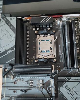 Combo 7800X3D + RTX 4070 Ti + B650 + 32GB DDR5