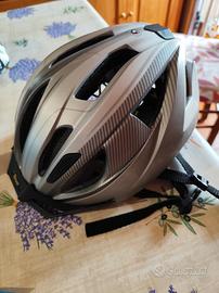 casco taglia S/M regolabile 