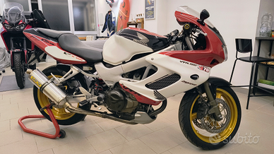 Honda VTR 1000F