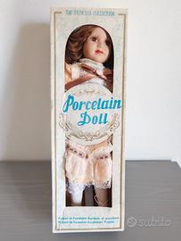 Bambola di Porcellana Vintage