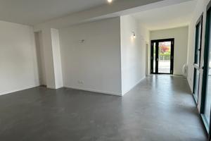 Ufficio ristrutturato fronte strada