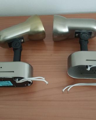 2 Faretti acciaio alogeni da parete e 6 lampadine 