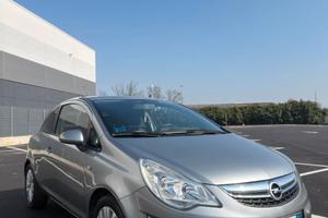 Opel Corsa D 1.2 benzina/GPL 2012