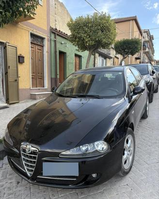 Alfa Romeo 147 anno 2005