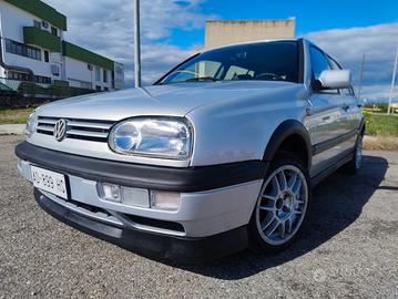 Volkswagen Golf GTI 2.0 cat 5 porte