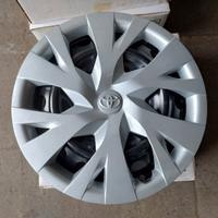 set 4 Cerchi in ferro + copricerchi Toyota Yaris