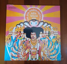 Jimi Hendrix-
Axis : bold as love