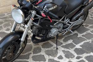 Ducati monster 620 DARK