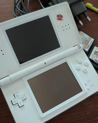Nintendo DS lite 
