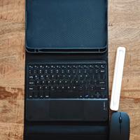 TASTIERA MOUSE PENNA IPAD 2022