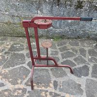 Tappatrice bottiglie