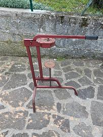 Tappatrice bottiglie