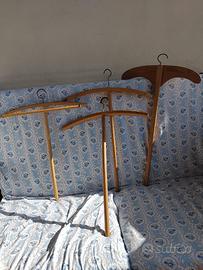 Appendiabiti in legno antico