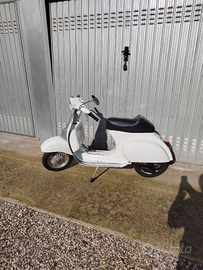 Vespa 50 special