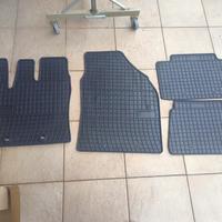 Tappetini in Gomma Motos