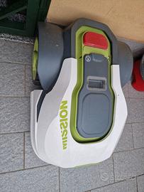 robot tagliaerba
