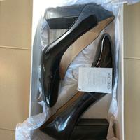 Scarpe decollete Geox in vernice nera tg 37 (8 cm)