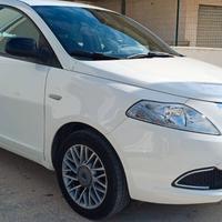 Lancia Ypsilon 1.3 MJT 16V 95 CV 5 porte S&S Gold