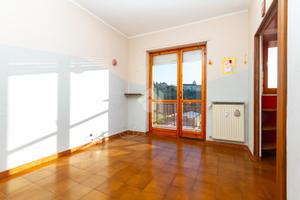 3 LOCALI A COSTIGLIOLE D'ASTI