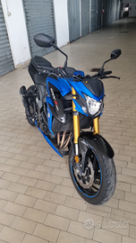 Suzuki Gsx-s750