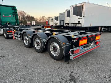 Semirimorchio portacontainer allungabile nuovo