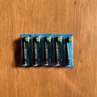 Oral-B 11Testine di ricambio Pro Cross Action nere