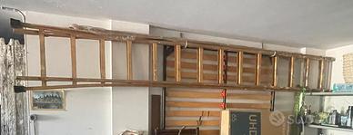 Scala a sfilo in legno