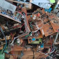 Schede elettroniche guaste