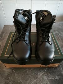Scarpe antinfortunistiche con puntale rinforzato