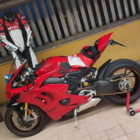 Ducati Panigale V4 S
