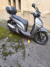 Honda Sh 300 sport