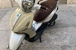 Beverly 125