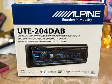 Alpine UTE-204dab